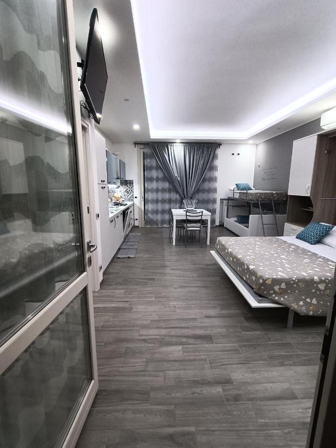 Апартаменты Monolocale Da Andrea Кустоначи Экстерьер фото